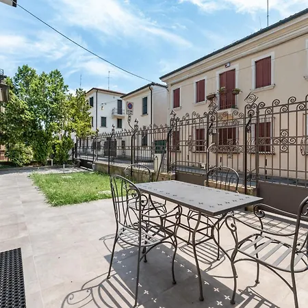 Modern In With Garden - Easy Parking * פאדובה